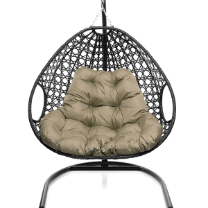 Подвесное кресло с ротангом 